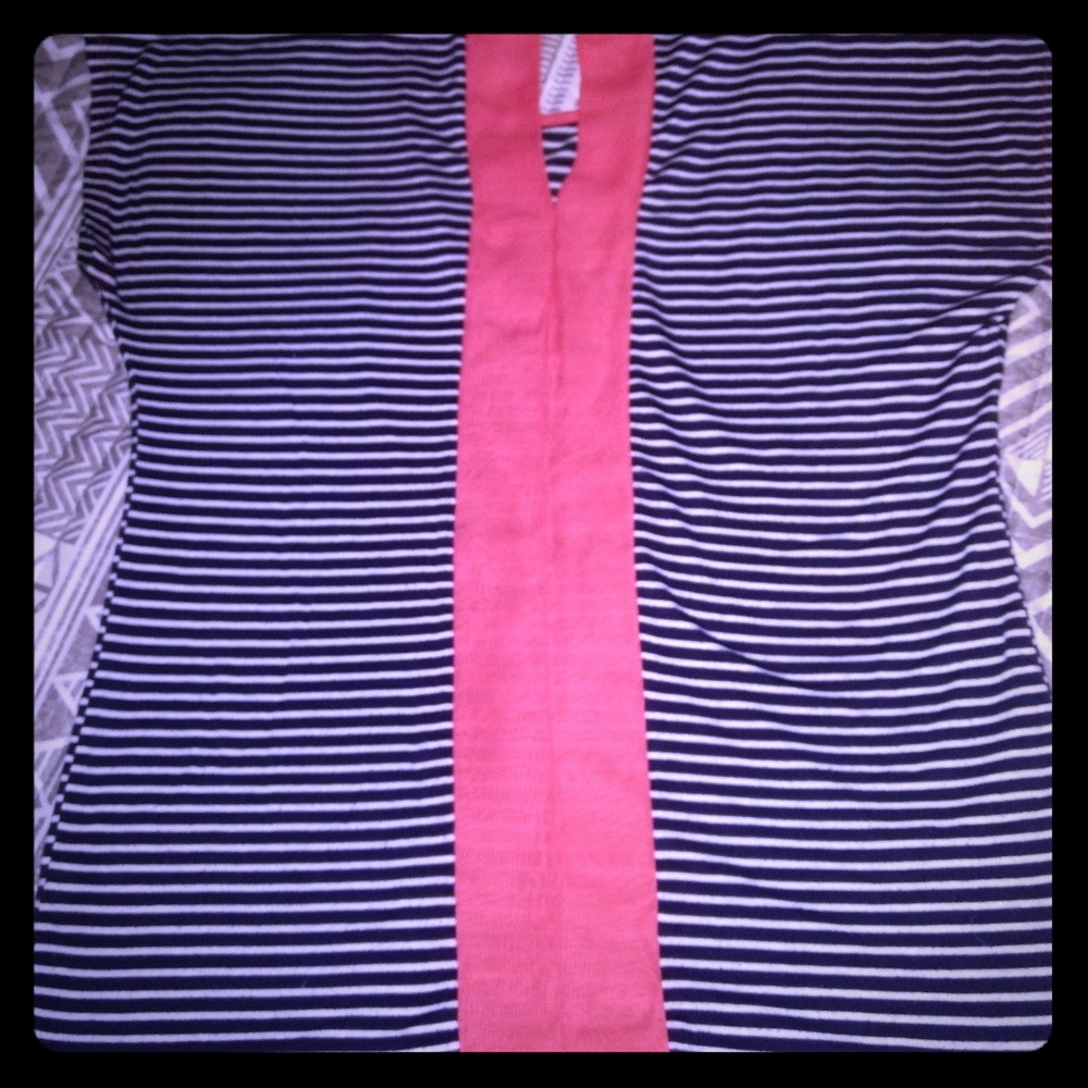 Cute short sleeve top